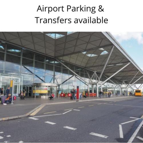 Stansted Airport Guest Rooms Hallingbury Exterior photo