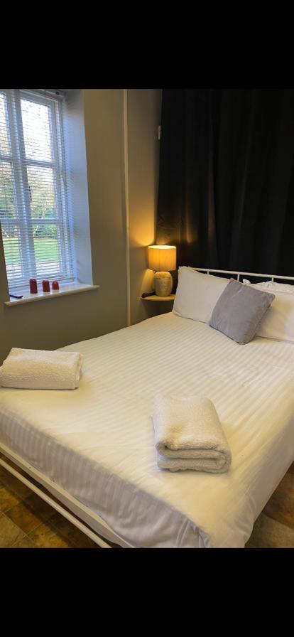Stansted Airport Guest Rooms Hallingbury Room photo